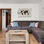 Mla I - Three Bedroom With Pool Пореч