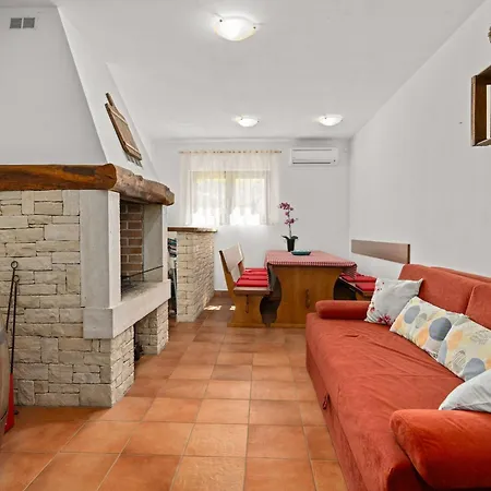 Mla I - Three Bedroom With Pool Будинок відпочинку