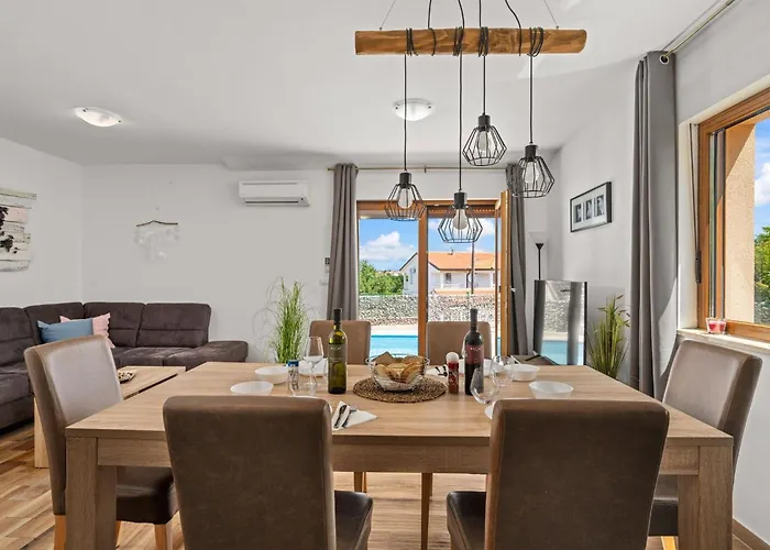 Mla I - Three Bedroom With Pool Nyaraló