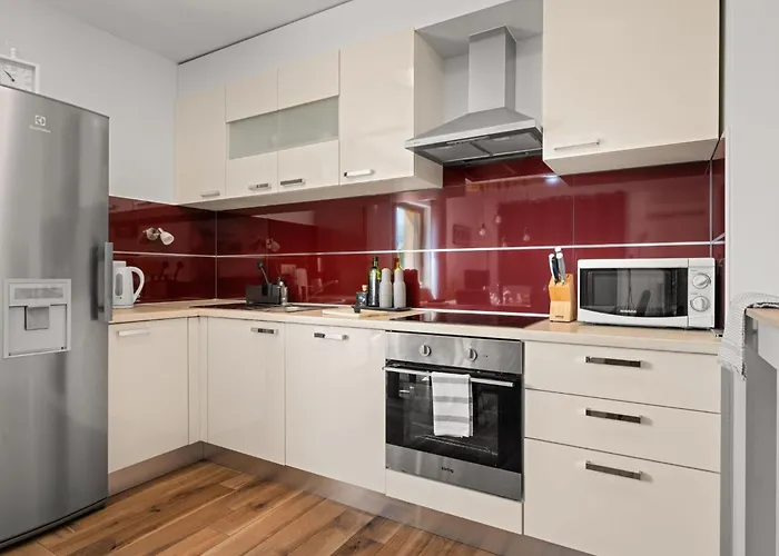 Mla I - Three Bedroom With Pool *