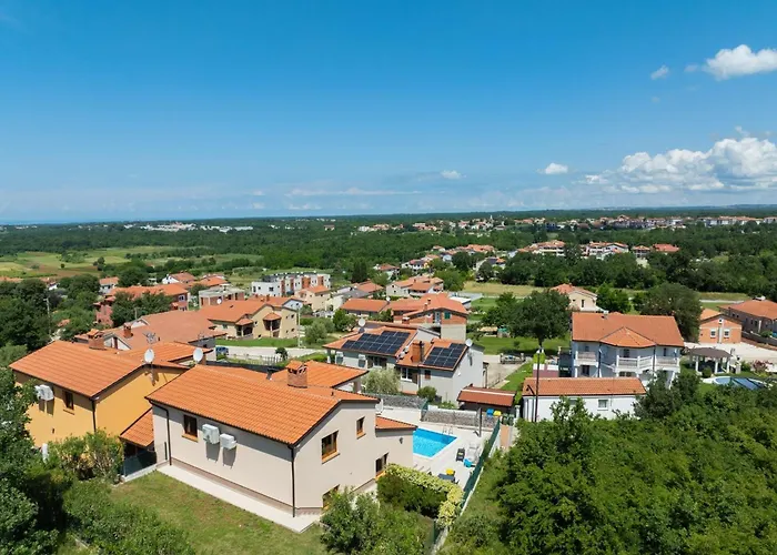 Mla I - Three Bedroom With Pool Nyaraló